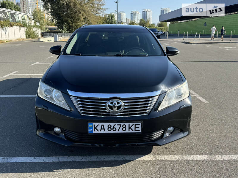 2012 toyota camry