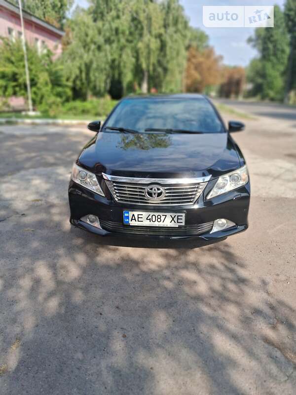 2012 toyota camry