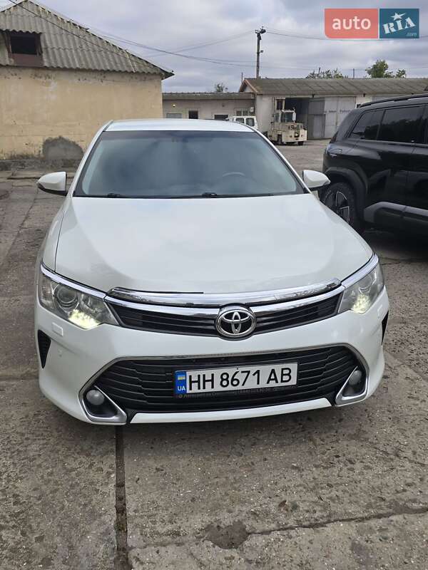 2017 toyota camry