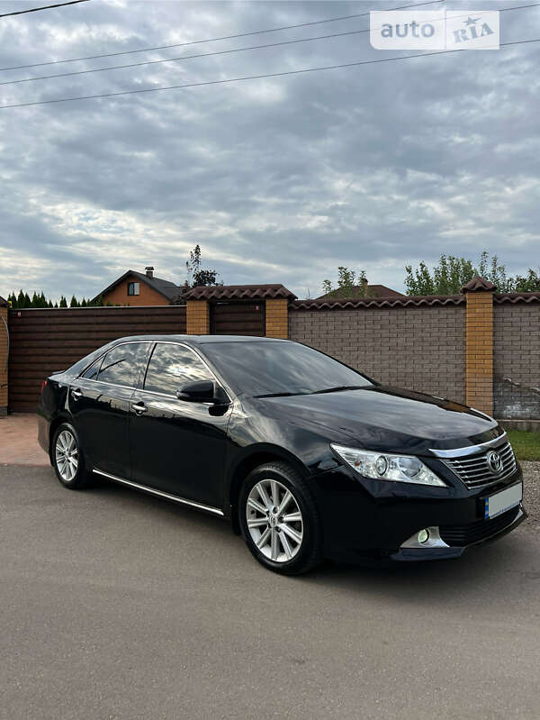 2012 toyota camry