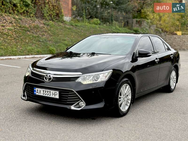 2015 toyota camry
