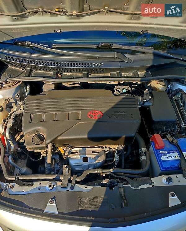 2011 toyota corolla