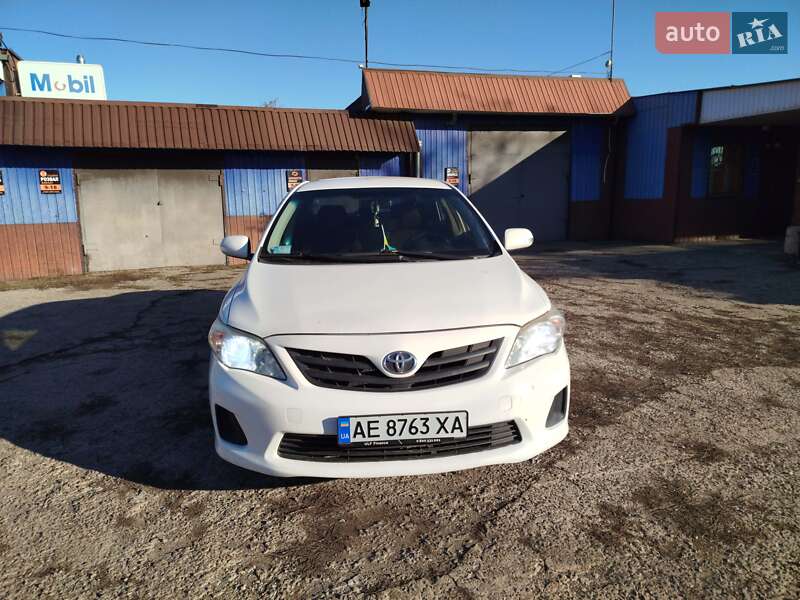 2010 toyota corolla