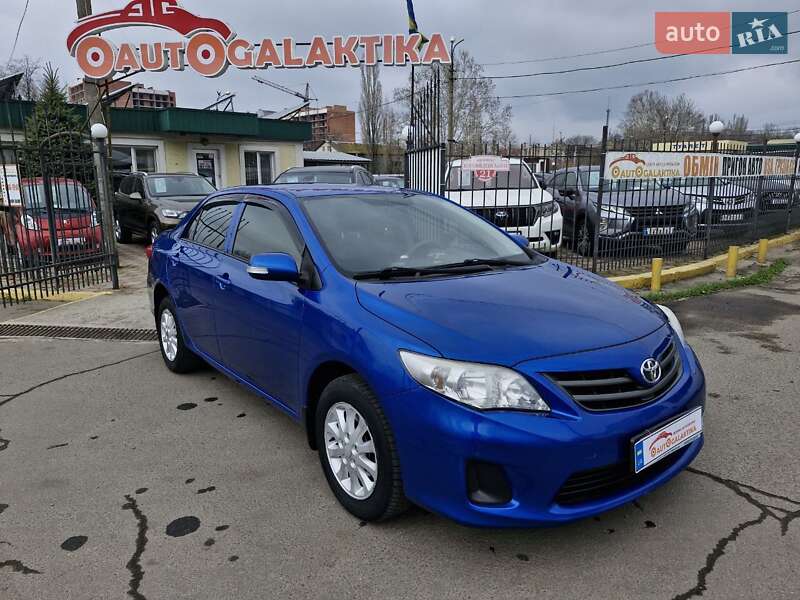 2010 toyota corolla