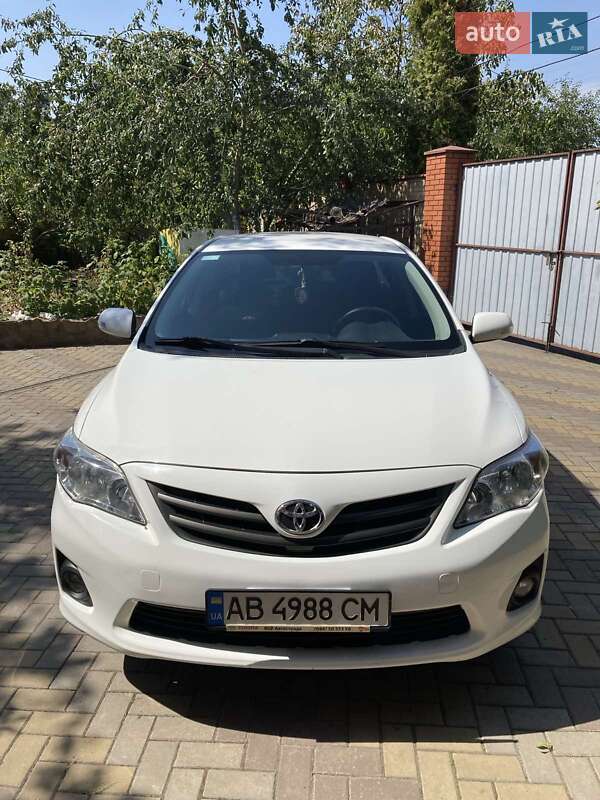 2012 toyota corolla