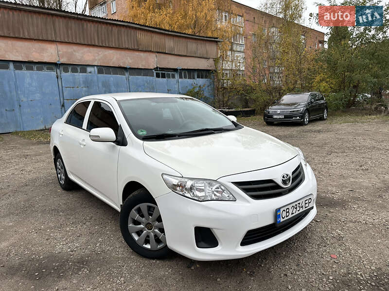 2012 toyota corolla