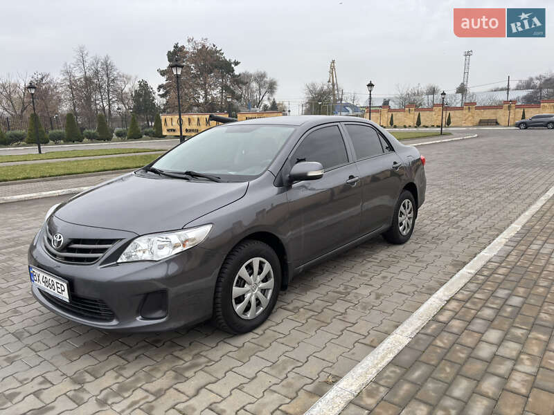 2011 toyota corolla
