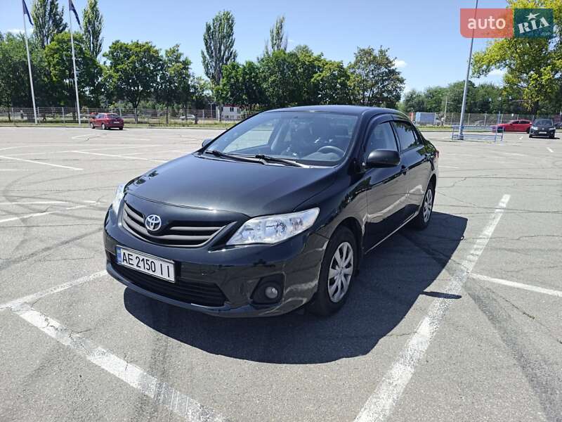 2012 toyota corolla