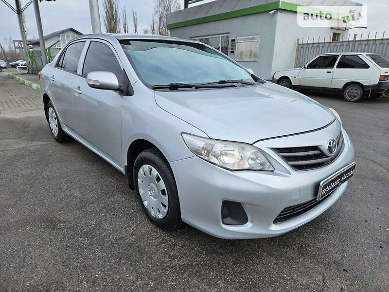2011 toyota corolla