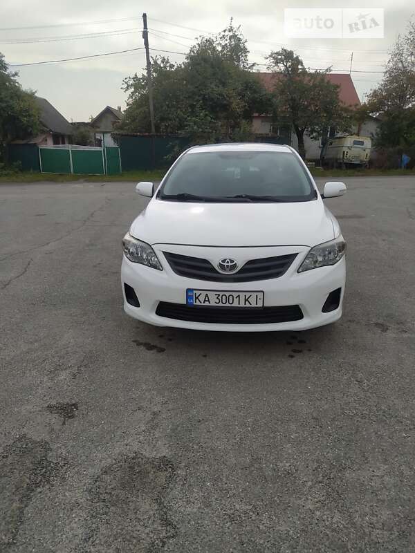 2012 toyota corolla