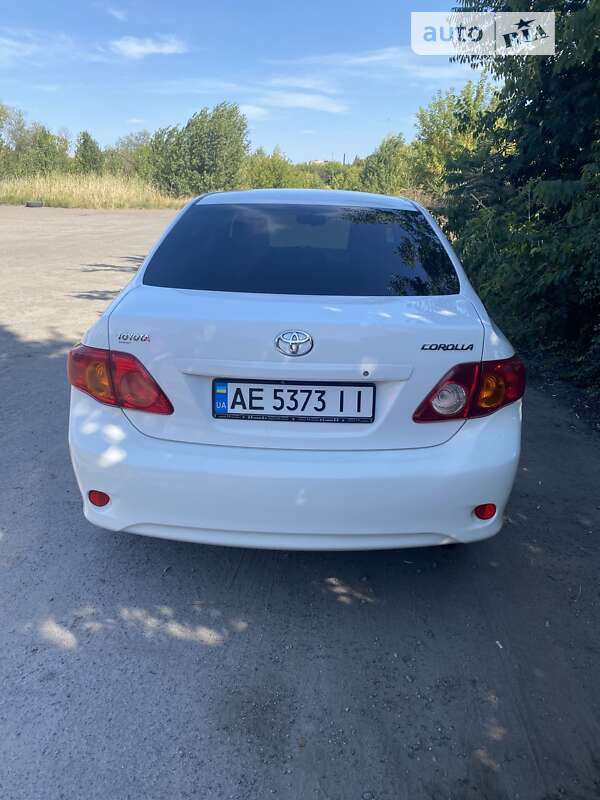 2009 toyota corolla