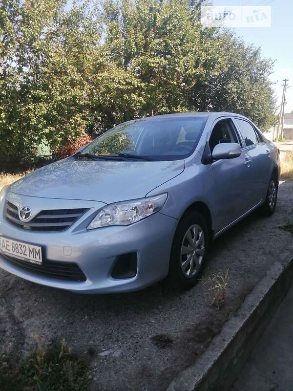 2010 toyota corolla