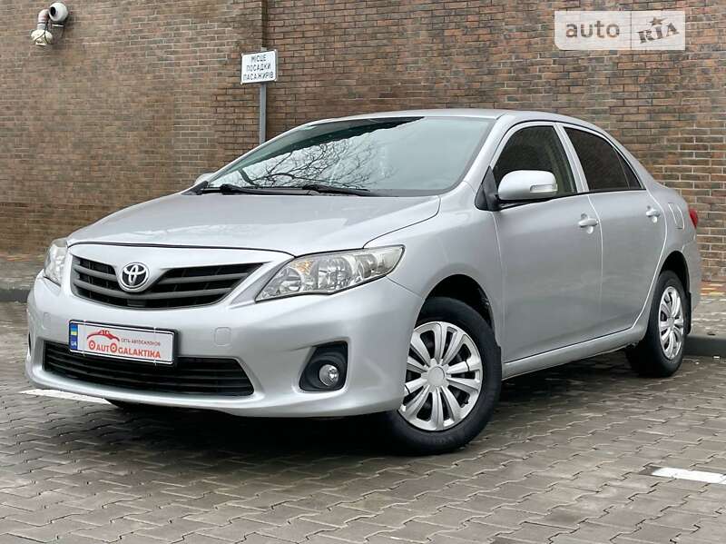 2012 toyota corolla
