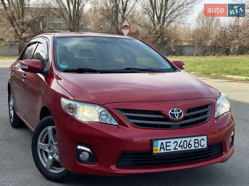 2012 toyota corolla