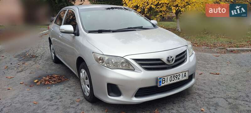 2012 toyota corolla
