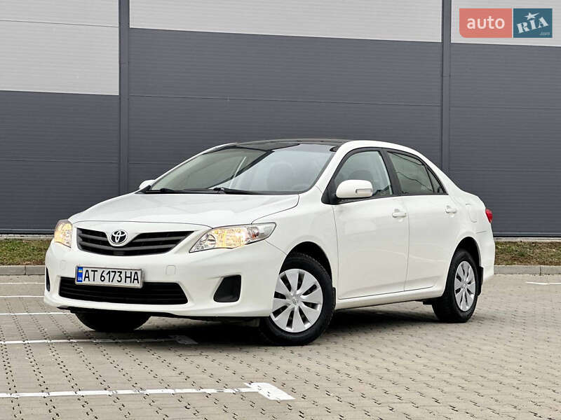 2011 toyota corolla