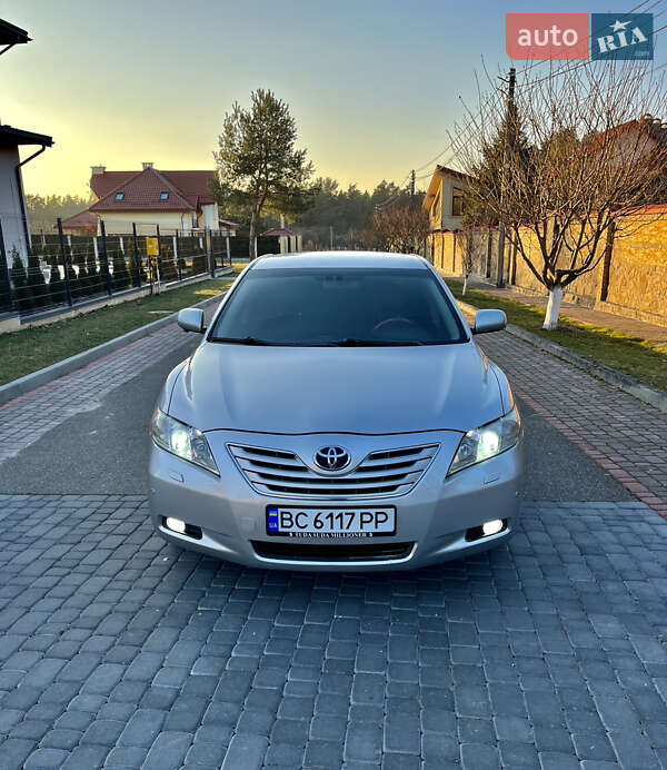 2008 toyota camry