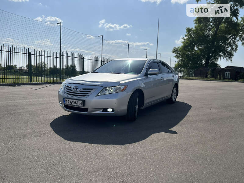 2008 toyota camry