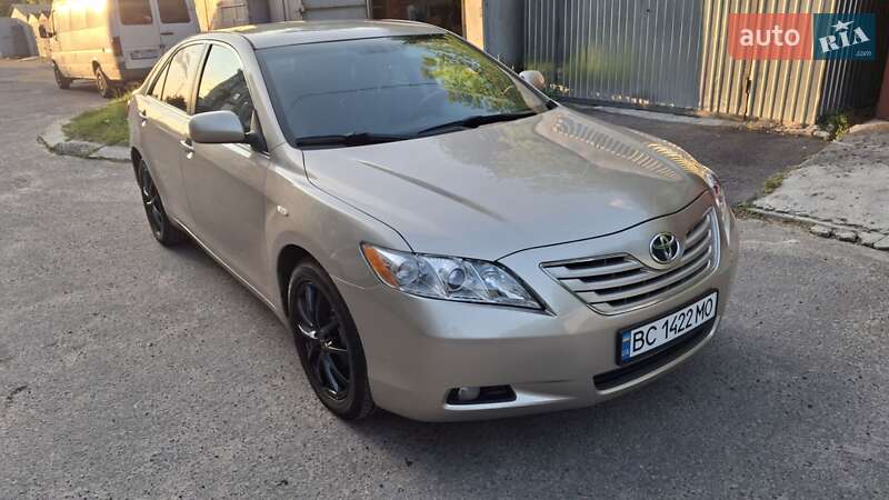 2008 toyota camry