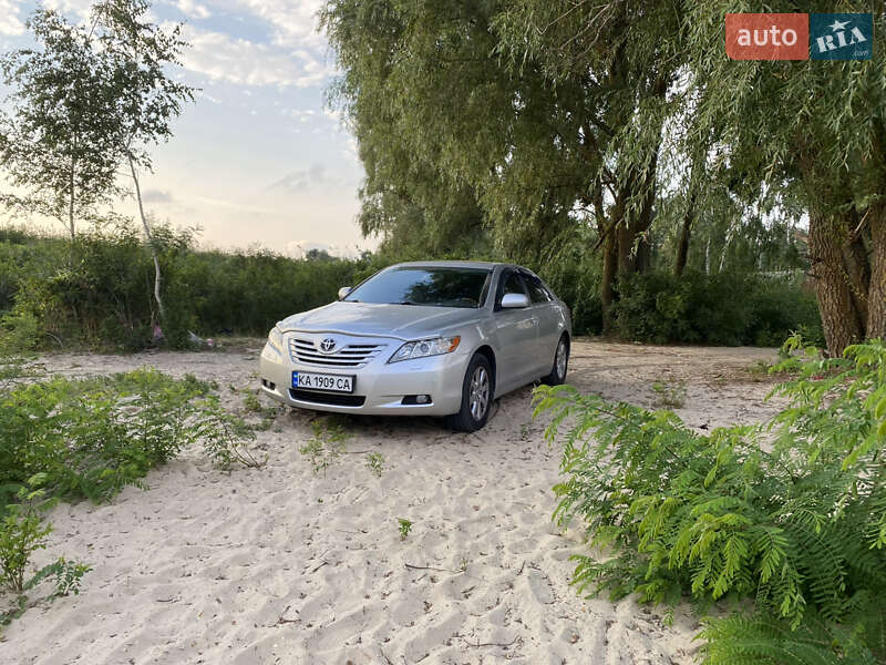 2008 toyota camry