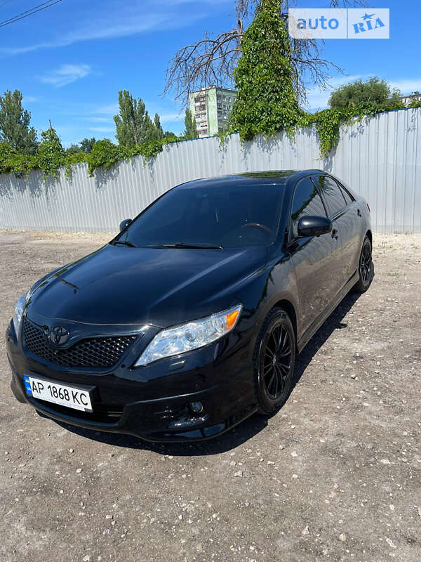 2010 toyota camry