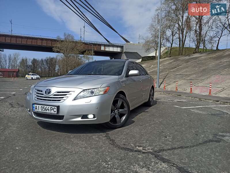 2008 toyota camry