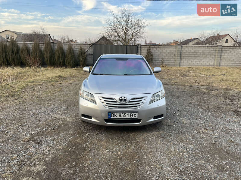 2008 toyota camry