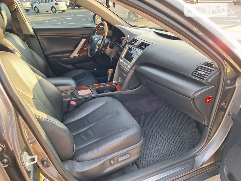 2008 toyota camry