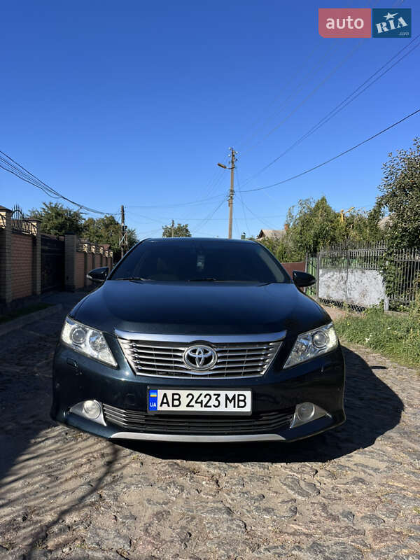2012 toyota camry