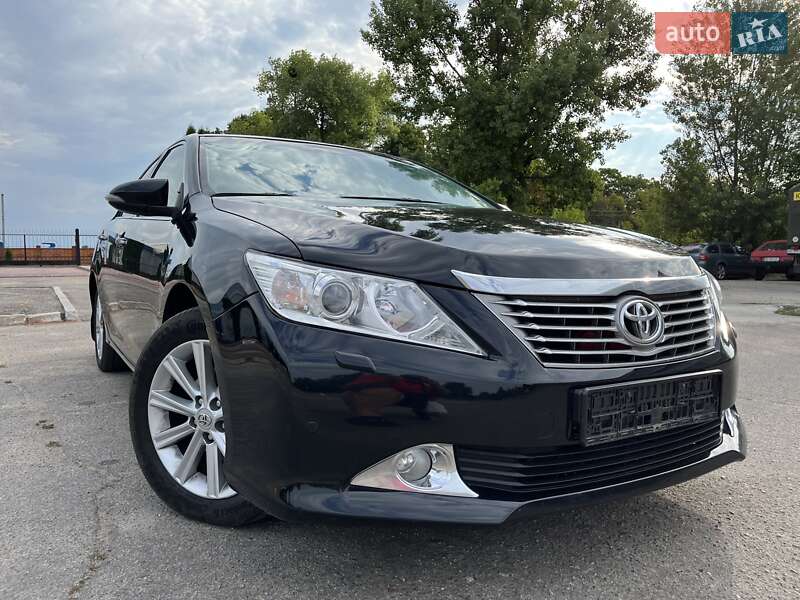 2011 toyota camry