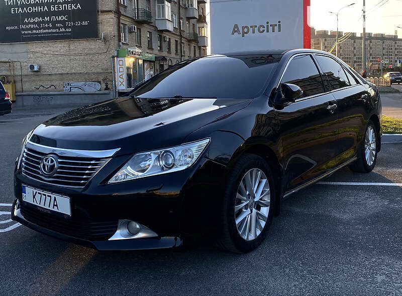 2012 toyota camry
