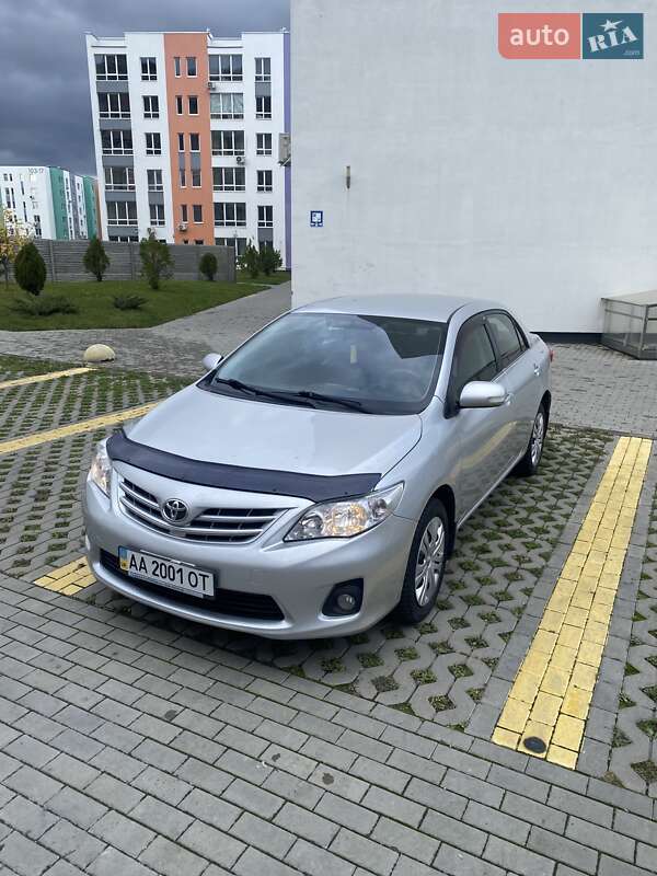 2010 toyota corolla