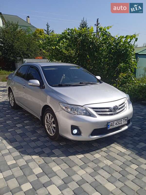 2011 toyota corolla