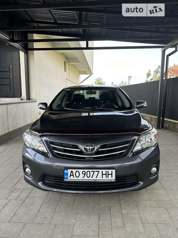 2012 toyota corolla