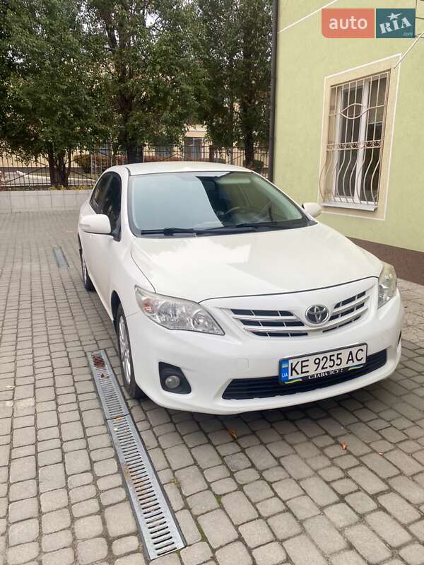 2011 toyota corolla