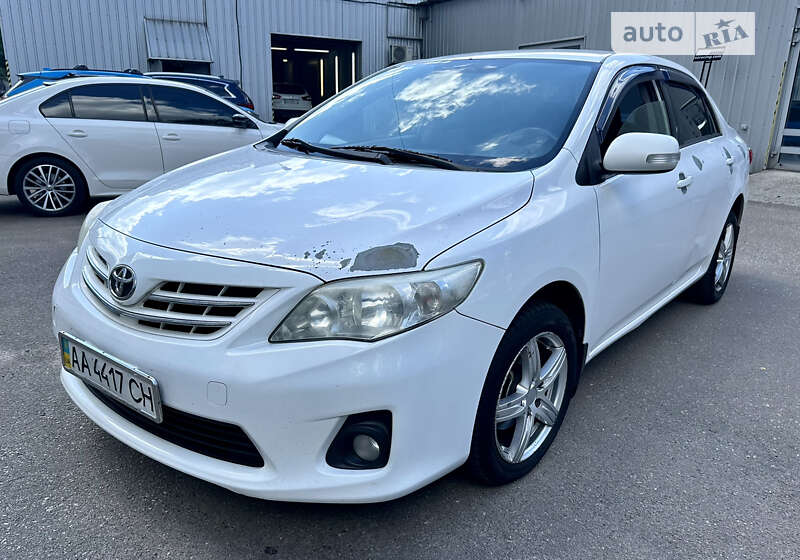 2010 toyota corolla
