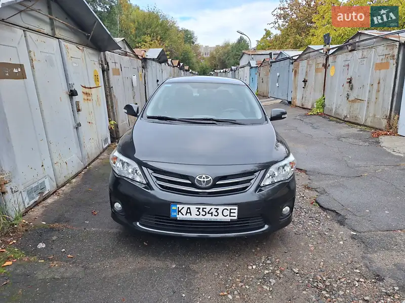 2012 toyota corolla
