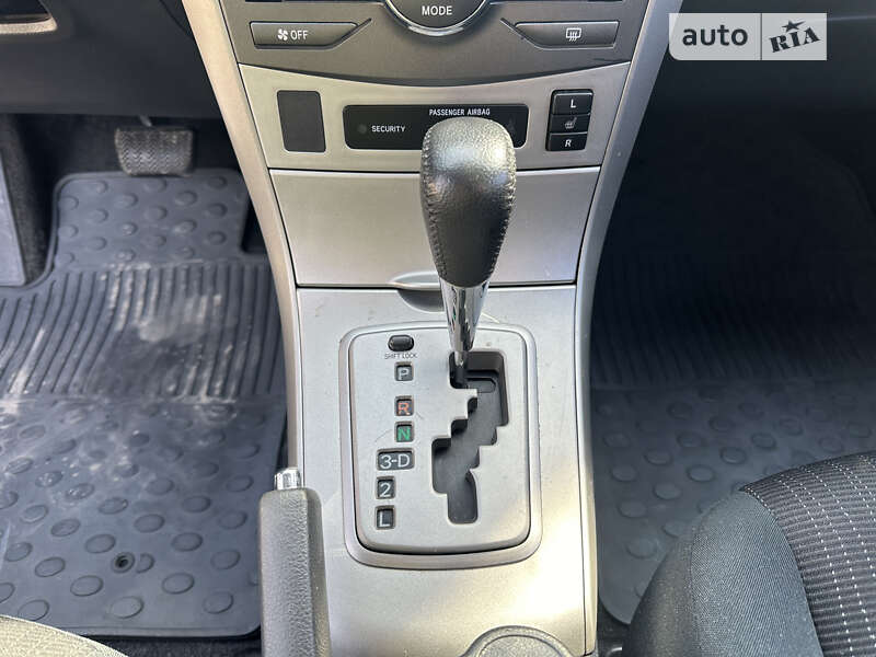 2008 toyota corolla
