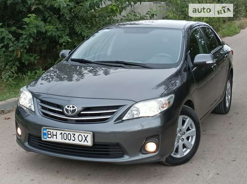 2013 toyota corolla