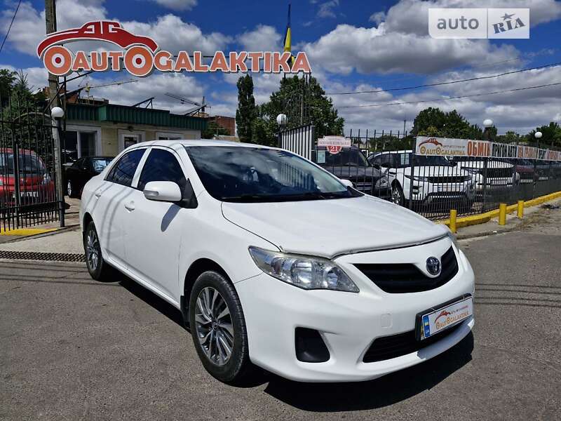 2011 toyota corolla