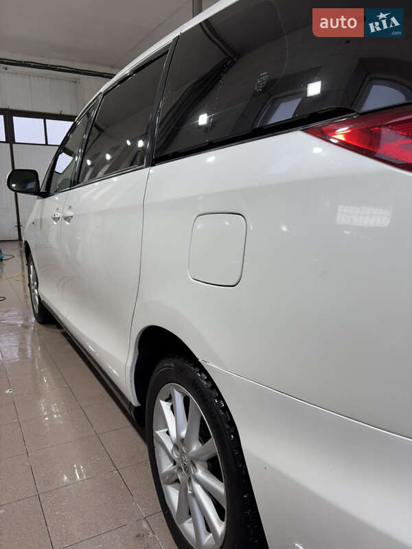 2016 toyota previa