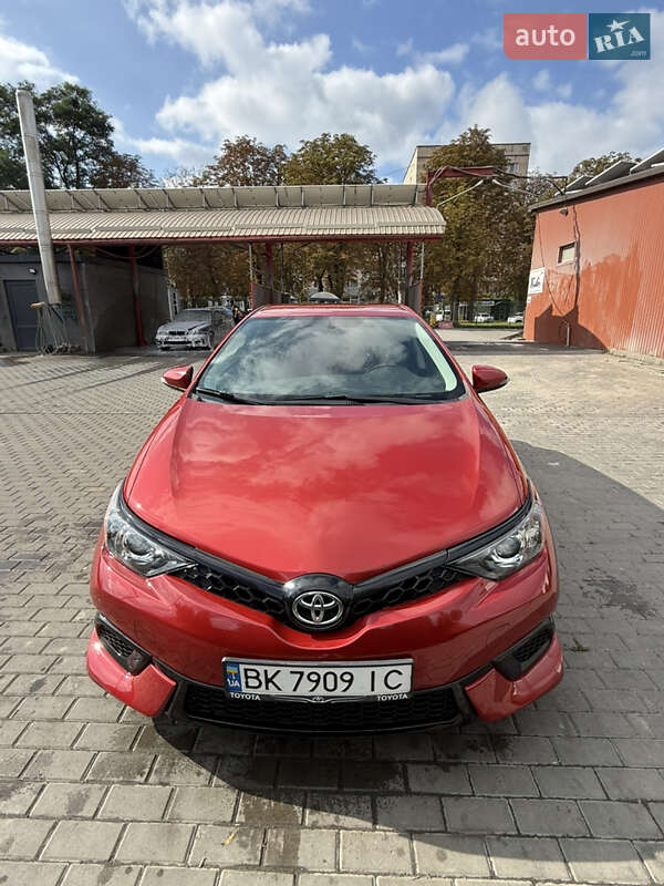 2015 toyota scion