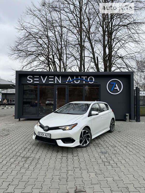 2015 toyota scion