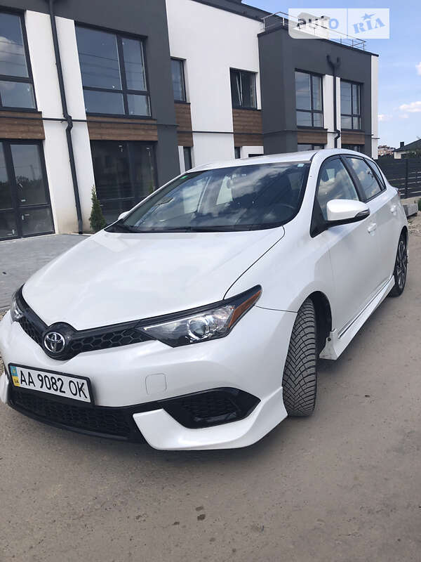 2016 TOYOTA Scion iM