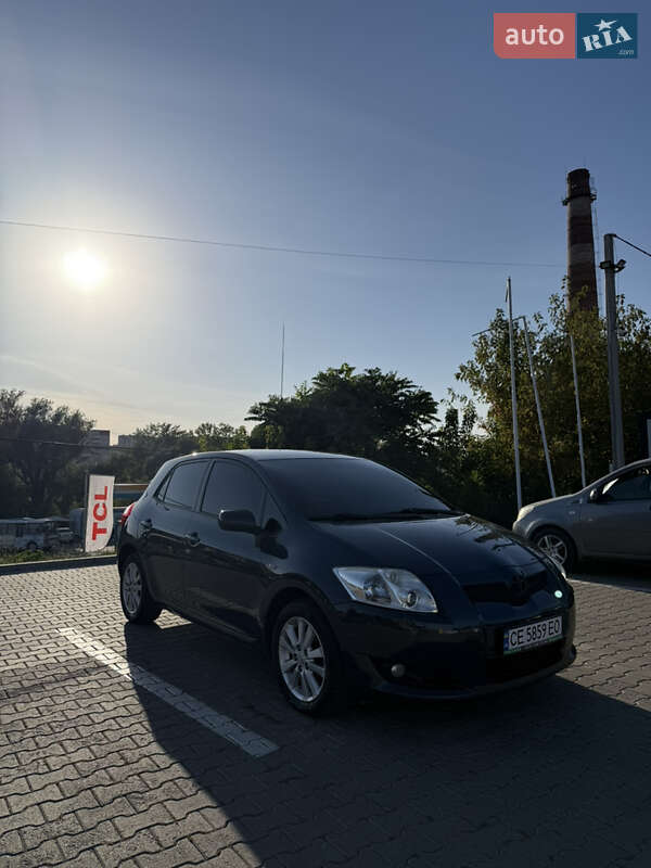 2006 toyota auris