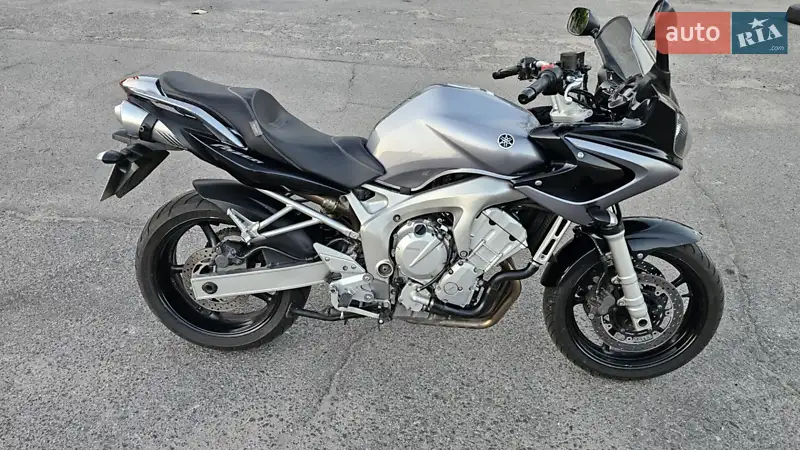 2005 yamaha fz-6-n