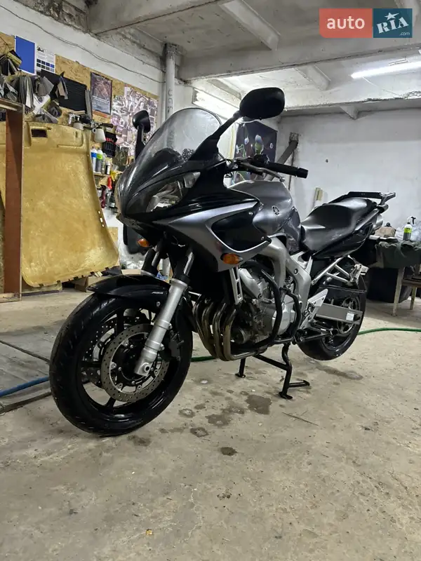 2006 yamaha fz-6