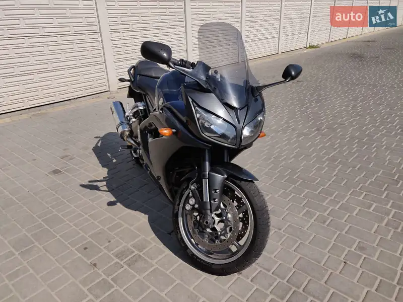 2008 yamaha fz-1