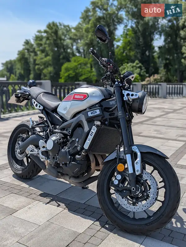 2021 yamaha xsr900