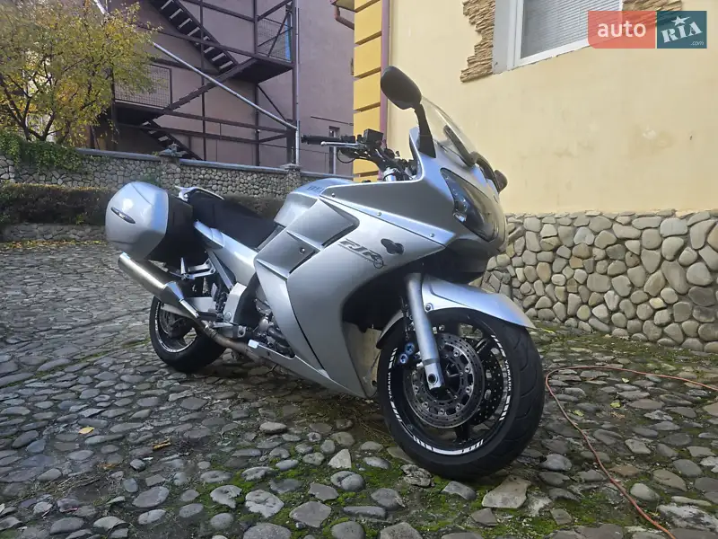 2002 yamaha fjr 1300